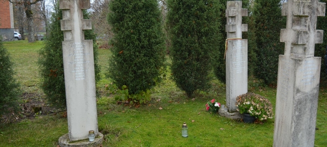 Monument in Alsėdžiai