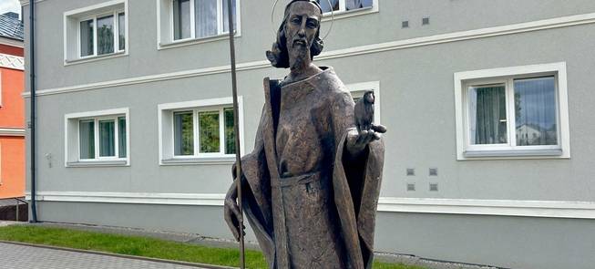 Svētā Jāņa Kristītāja skulptūra